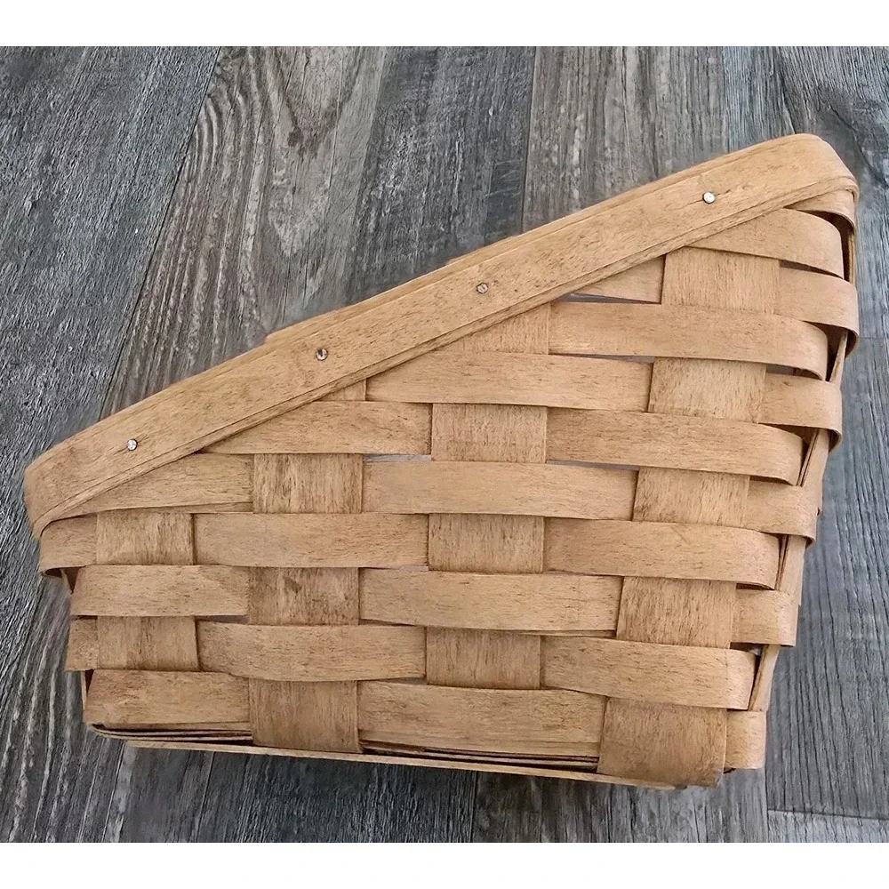 Longaberger 1992 Small Vegetable Basket & Protector‎ Vintage